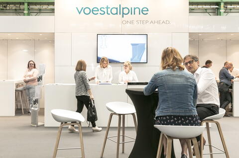 Present You, stand Sadef, VIP Event