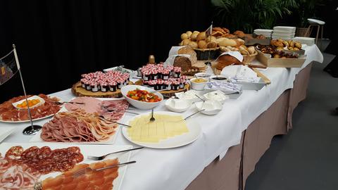 Present You, stand Sadef, VIP Event