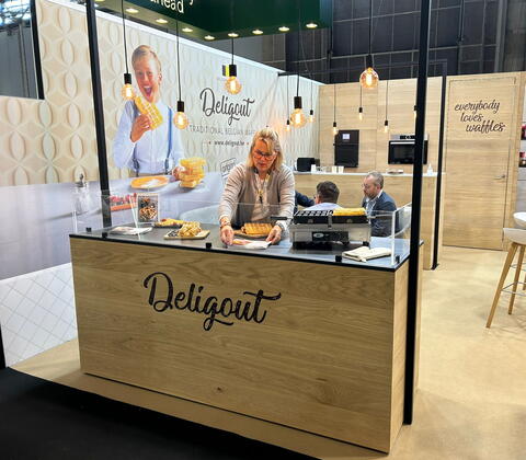 Present You, stand Deligout, Sial, Parijs 