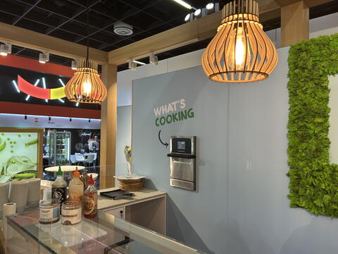 presentyoustandenbouw_darta_anuga_beurs5